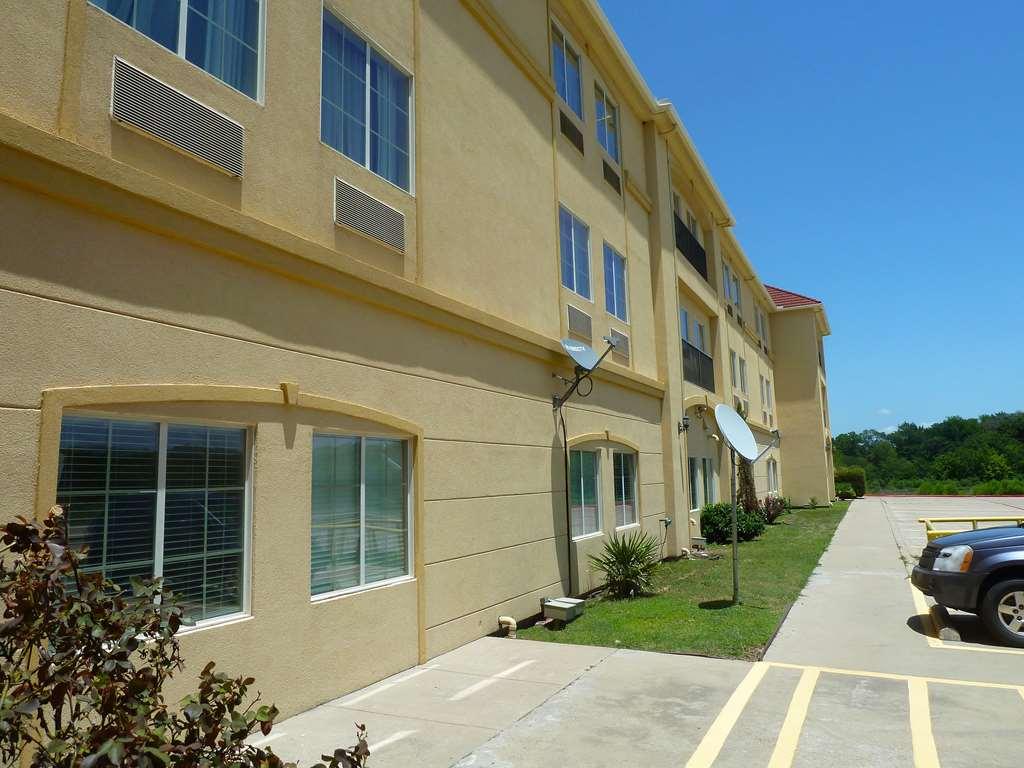 Americas Best Value Inn - Gun Barrel City Extérieur photo